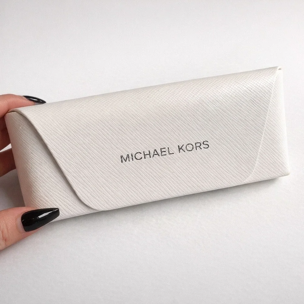 Michael Kors Eyeglass Case White Hard Shell Snap Closure EUC‎
